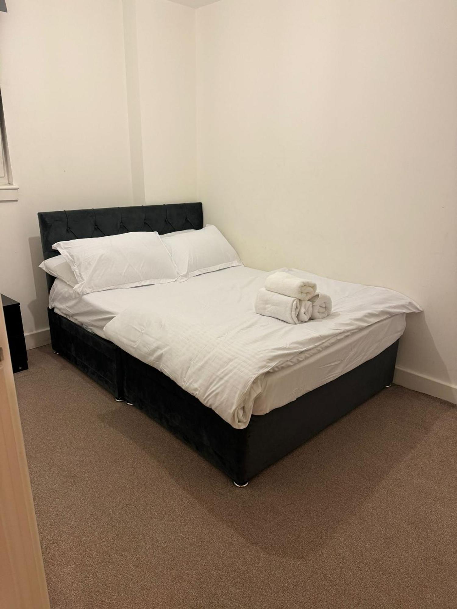 Spacious 2 Bedrooms Apartment In Stratford Londra Dış mekan fotoğraf
