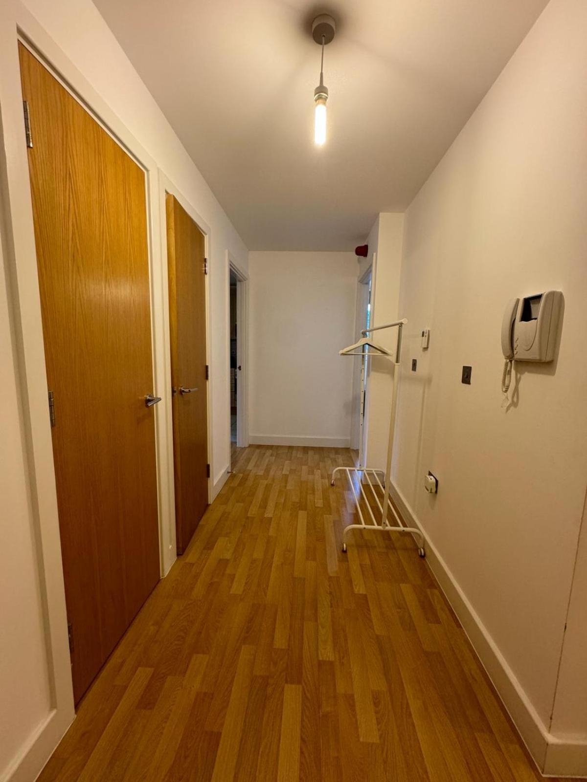 Spacious 2 Bedrooms Apartment In Stratford Londra Dış mekan fotoğraf